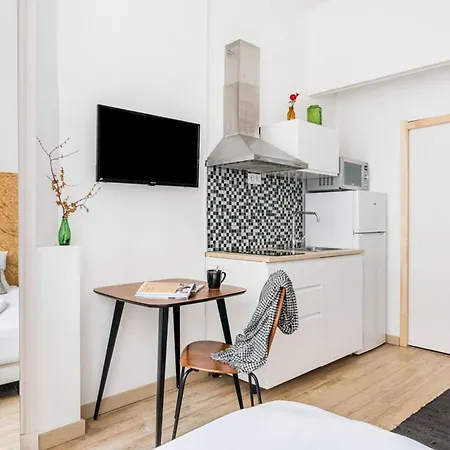 Beige Hospitalite - La Bohemienne - Central Proche Place Jean Jaures Saint-Etienne  Exterior photo